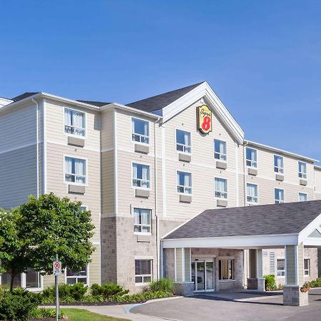 Hotel Super 8 By Wyndham Peterborough Zewnętrze zdjęcie